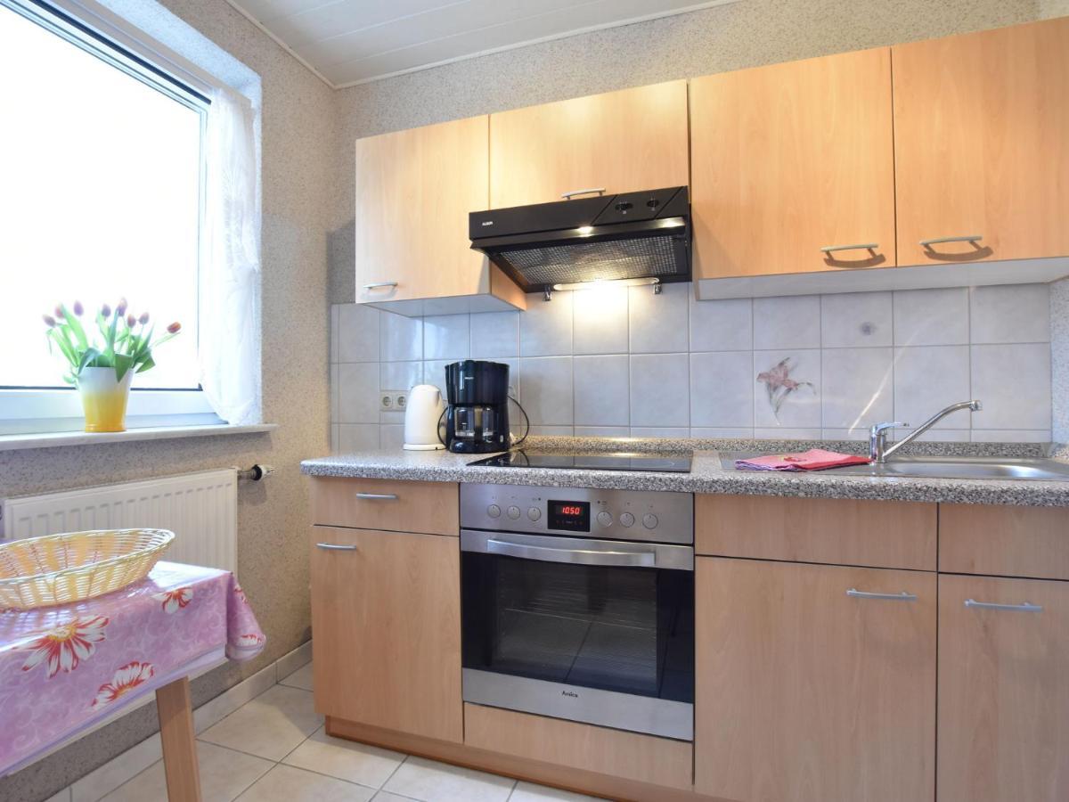 Apartment With Terrace In Warnkenhagen Warnkenhagen  الغرفة الصورة